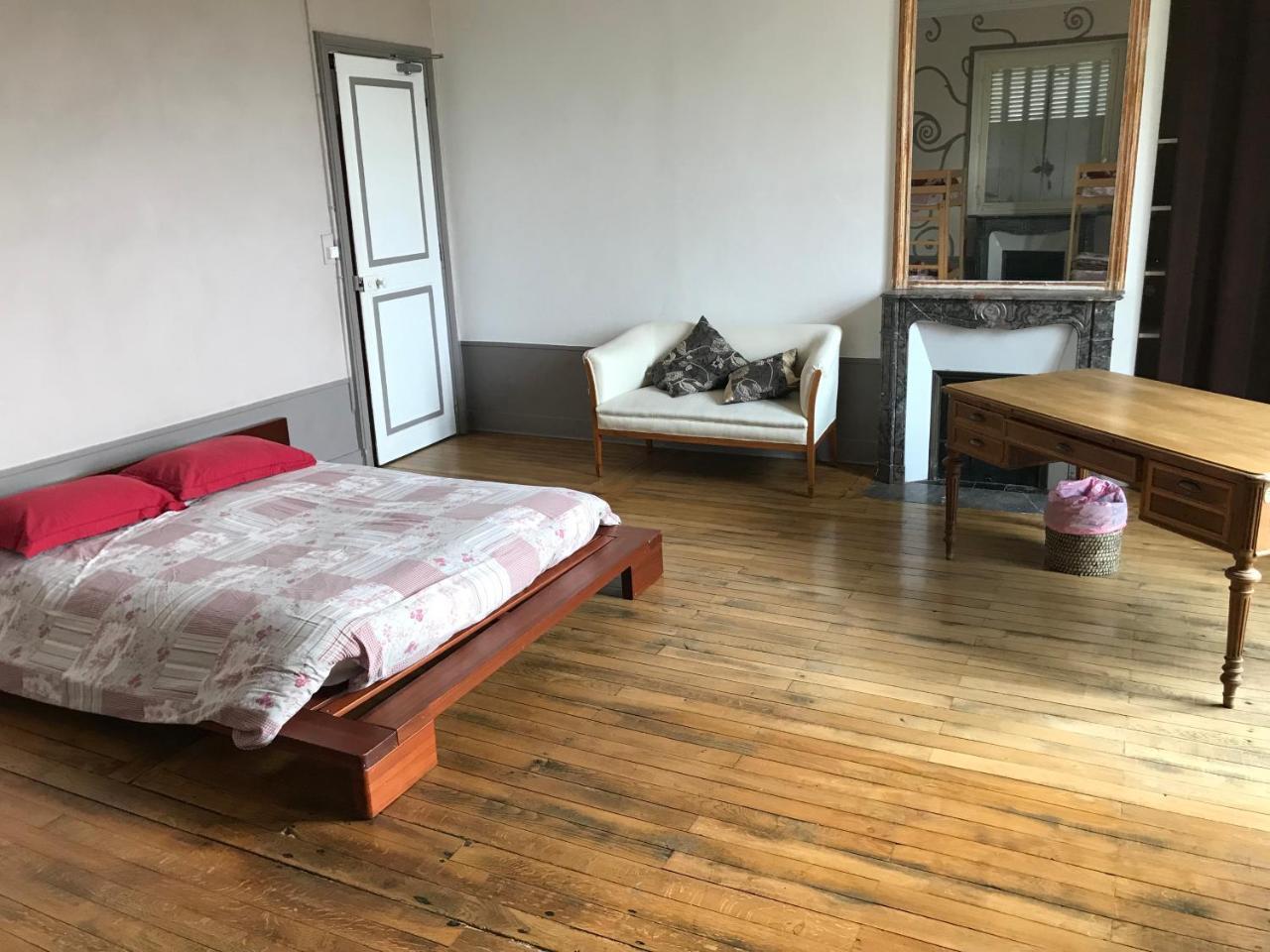 Domaine De Chaligny Hostel Saint-Hilaire-en-Morvan Kültér fotó